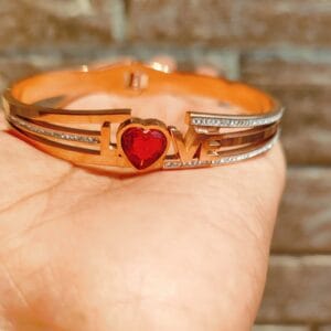 Love Anti Tarnished Bracelet
