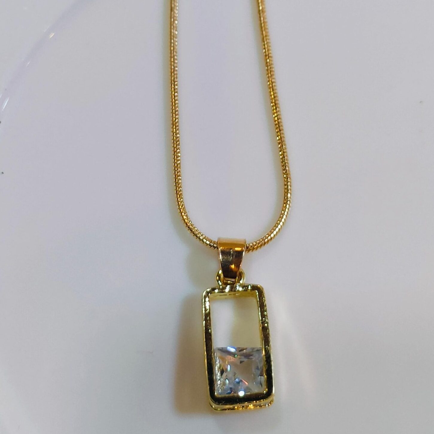 Golden rectangle snake pendent chain