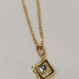 Golden cube pendent chain
