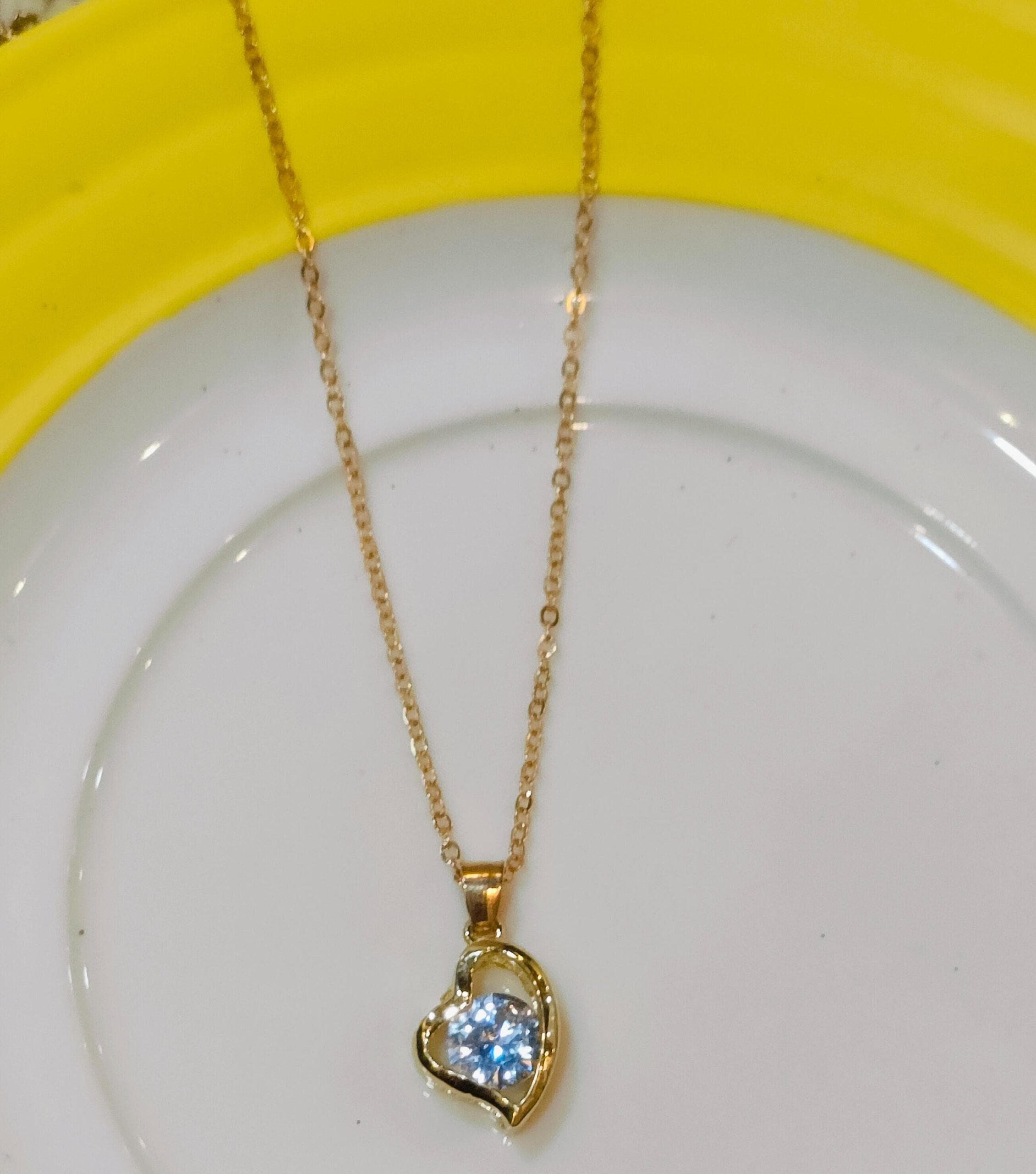 Golden heart pendent chain
