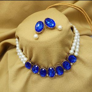 choker set