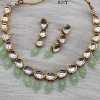 Kundan Necklace Set With Pair Of Earrings