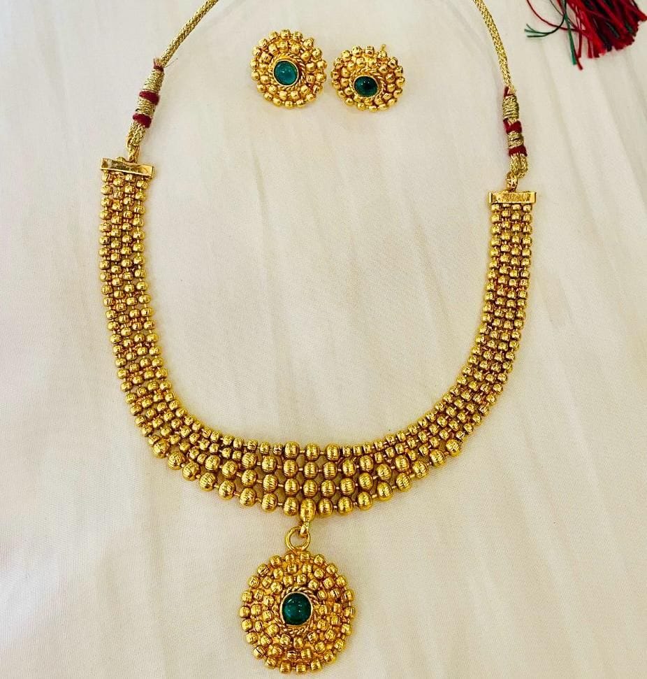Green Golden Necklace