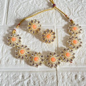 Kundan Peach Choker Set with Earrings