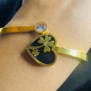 Flower Heart Cut Gold- Plated Anti tarnished bracelet