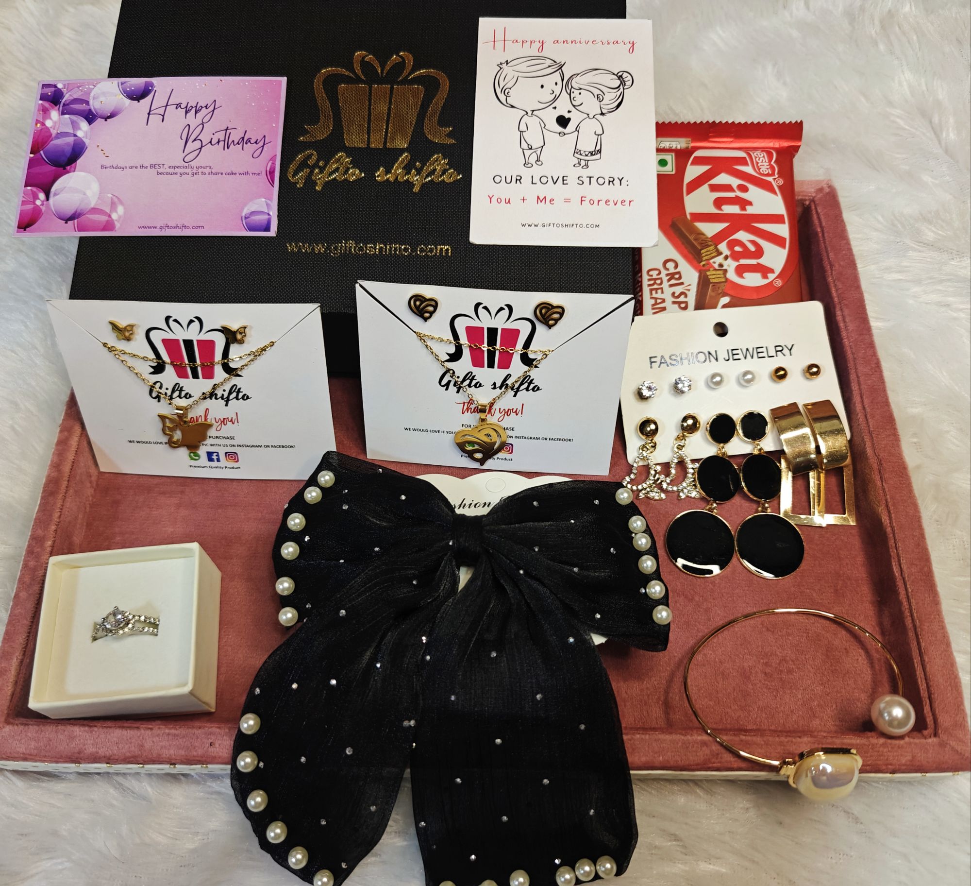 Luxury gift box for valentine, birthday & anniversary
