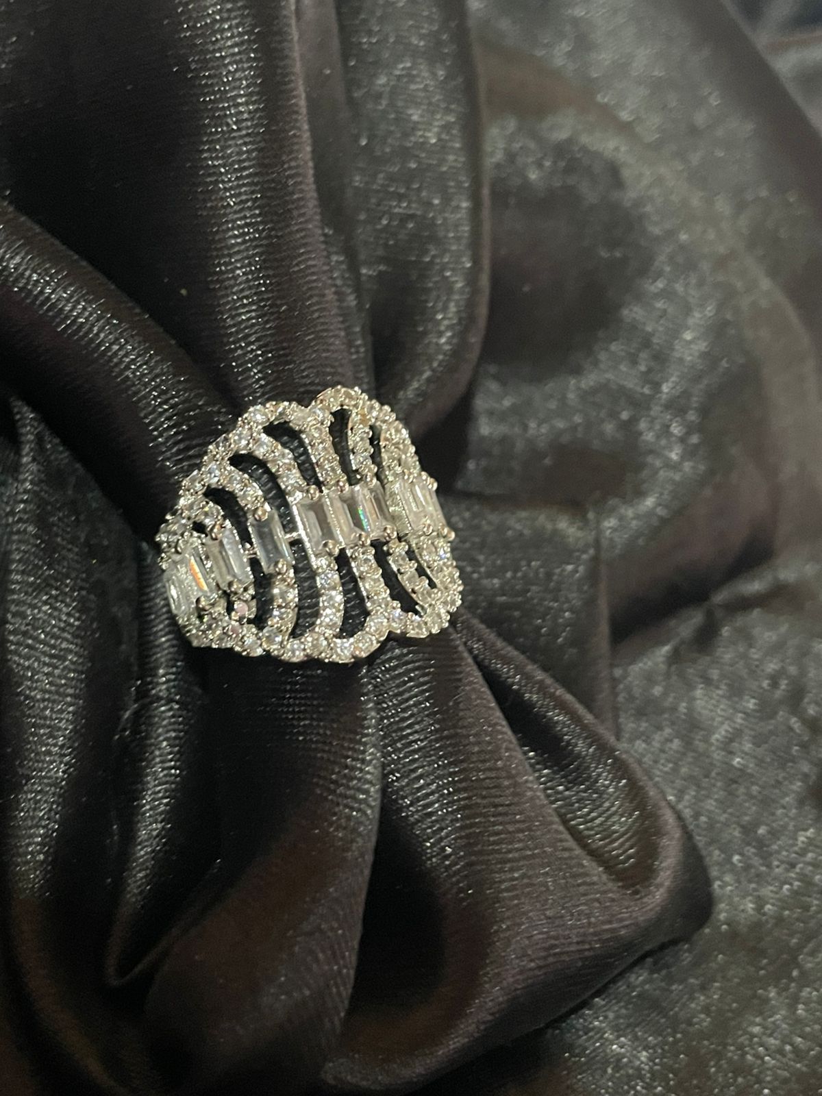 Elegant Silver Plated Ring - Image 2