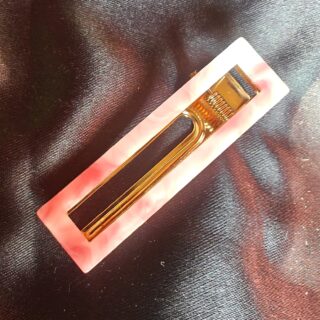 Pink Korean Clip