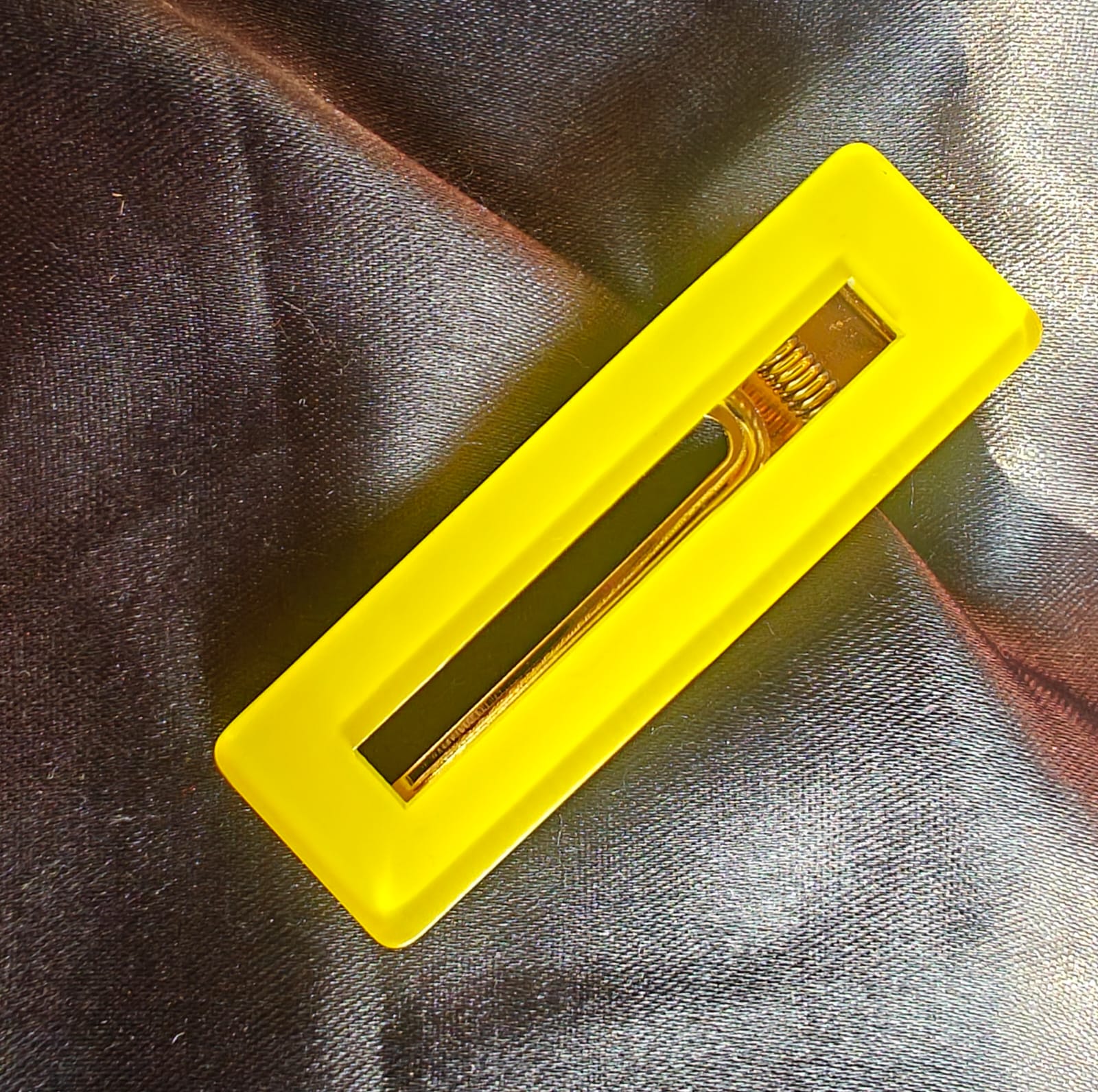 Yellow Korean Clip