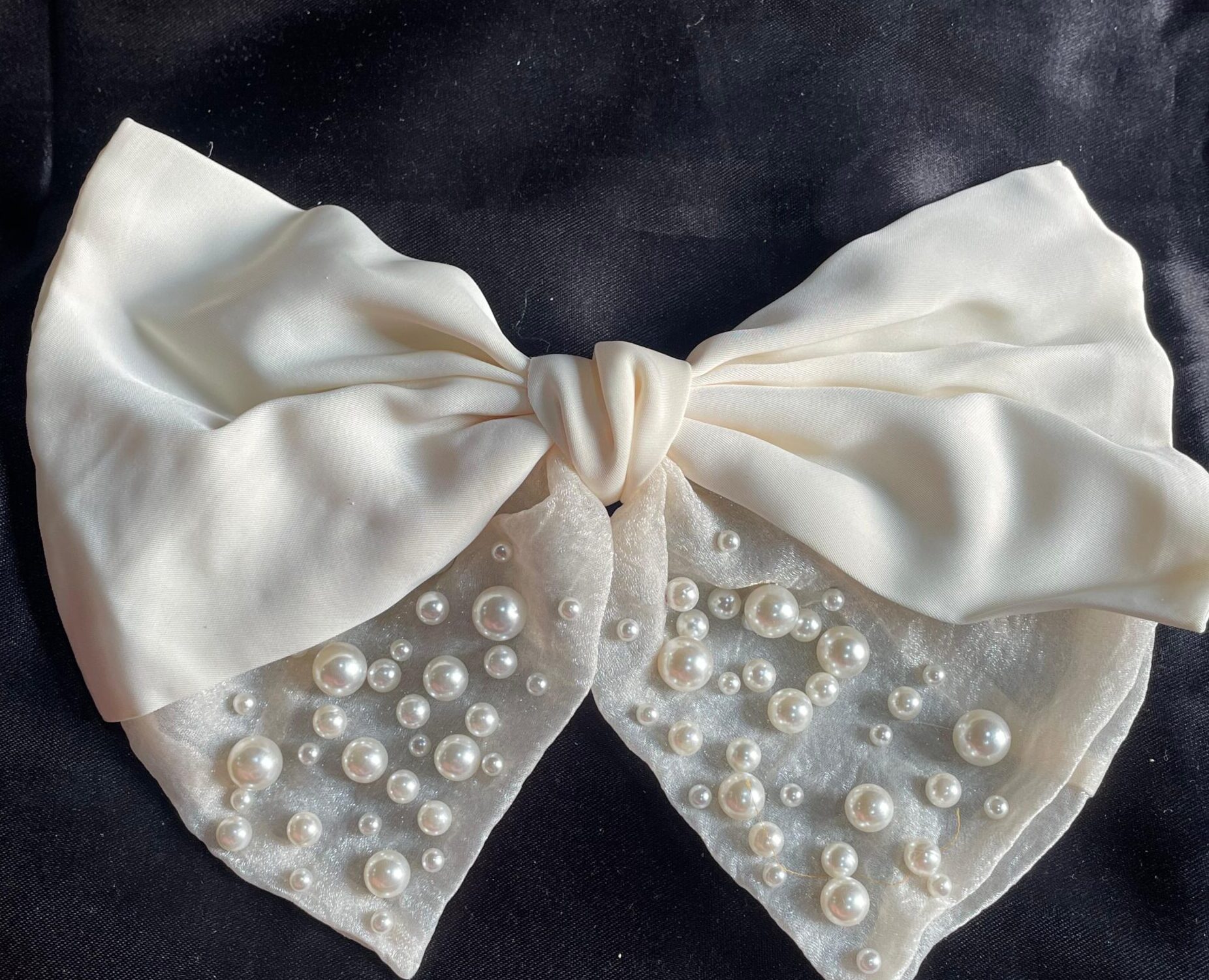 Big White Pearl Hair Bow