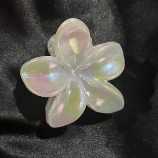 Pearl Flower White Claw
