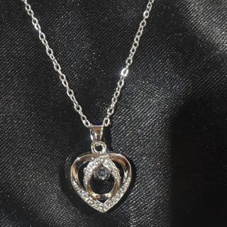 Elegant Silver Heart Pendant Chain
