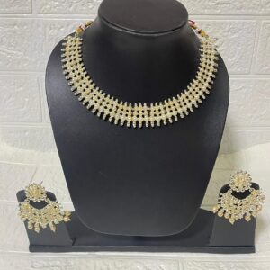 Offl White Choker Set with Earrings