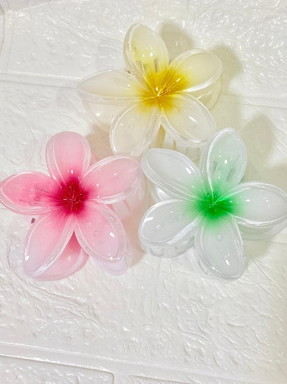Pinterest Colored Flower Claw