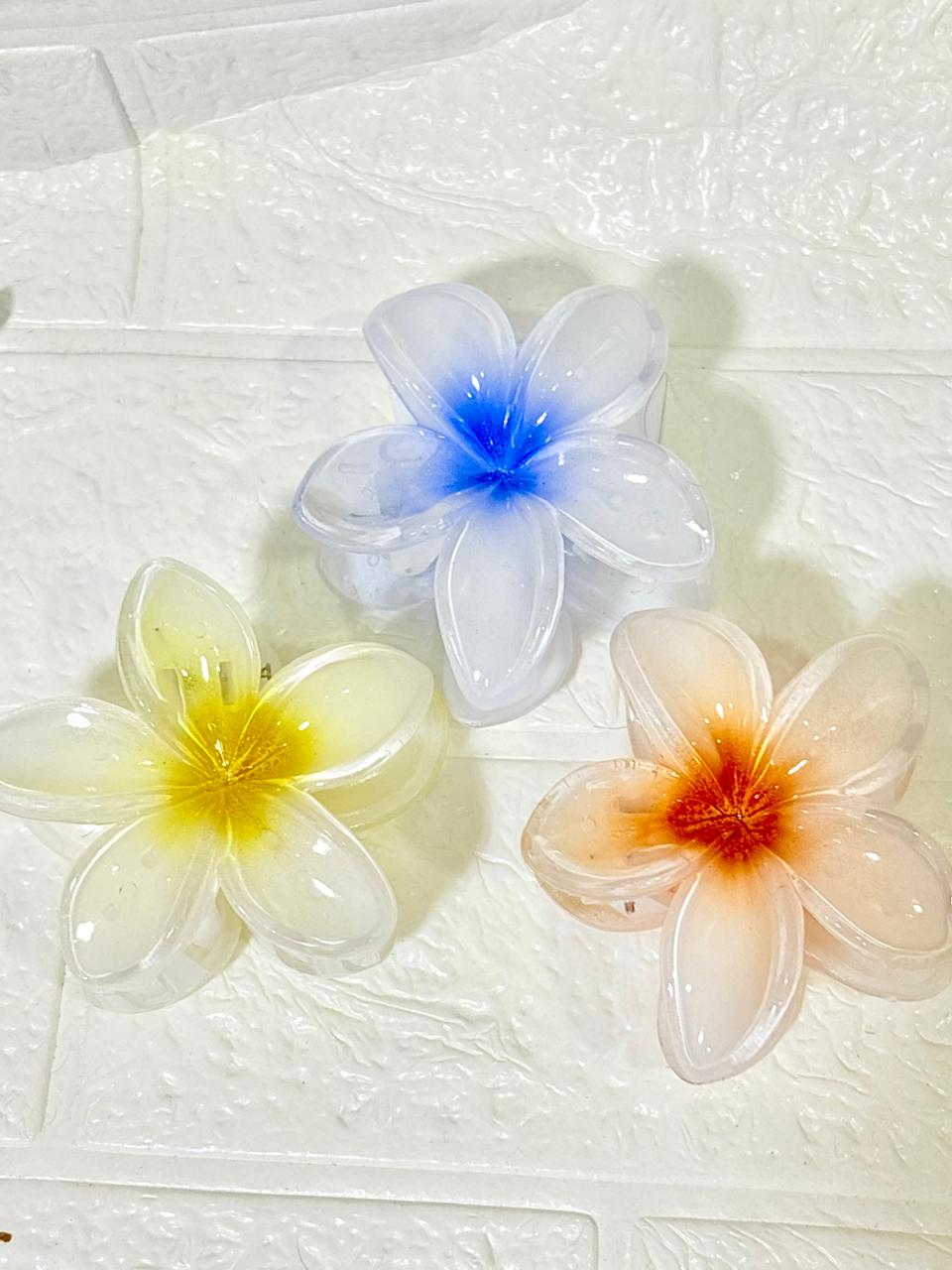 Pinterest Inspired Flower Claw