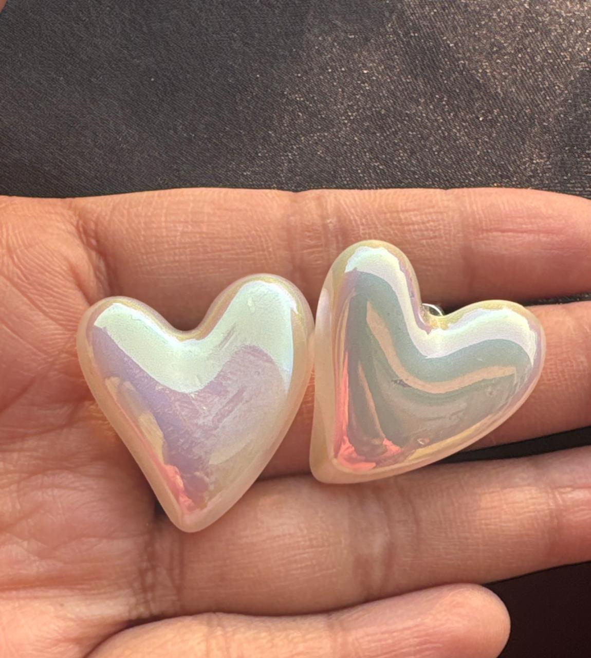 White Big Heart Shape Earrings - Image 4