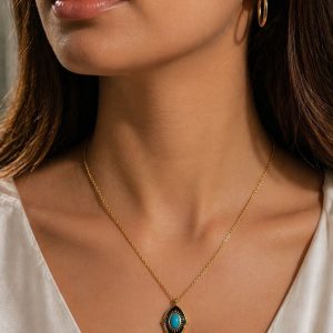OVAL BLACK ENAMELED TURQUOISE STONE PENDANT CHAIN